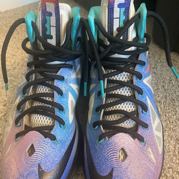 Nike LeBron X Re-Entry - Picture 1 of 5